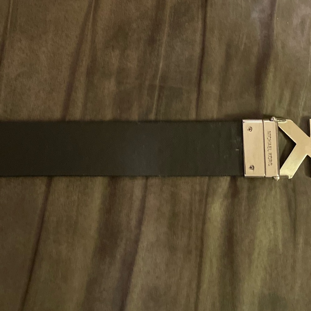 Michael Kors Belt - Picture 5 of 6